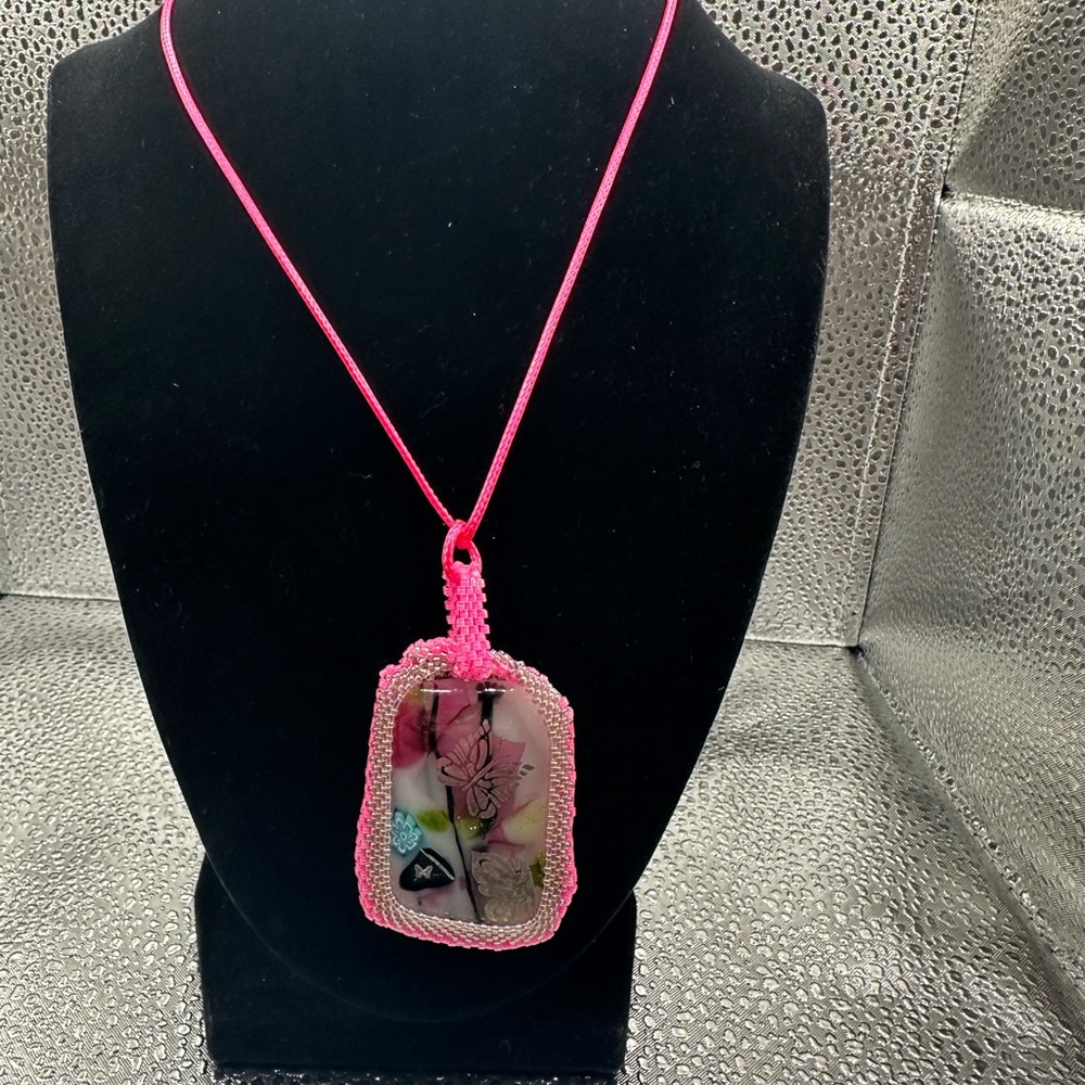 Pink & white floral in-fuzed with butterfly glass Beaded Bezel Pendant Necklace